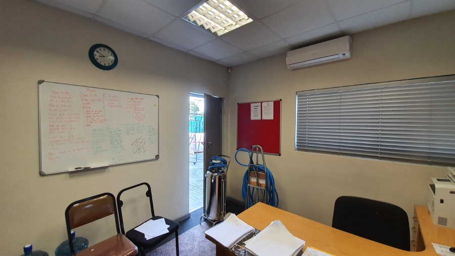 To Let commercial Property for Rent in Beaconvale Western Cape